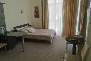 Студия, Севастополь