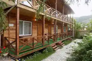 Двухэтажный коттедж, Судак