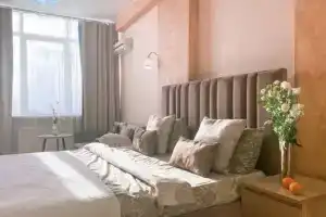 Студия, Севастополь