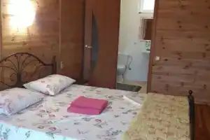 Комната, Коктебель