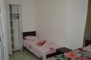 Комната, Поповка