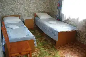 Комната, Лоо