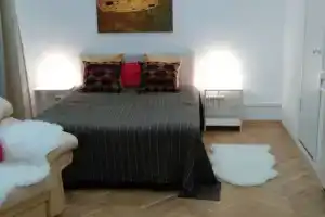 Студия, Москва