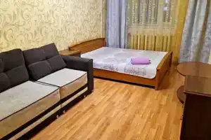 Трехкомнатная квартира, Надым