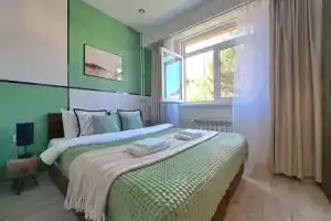 Двухкомнатная квартира, Эсто-Садок