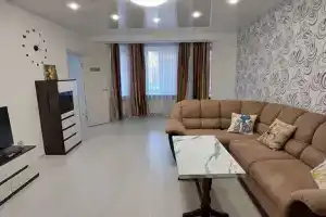 Трехкомнатная квартира, Тверь