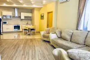 Трехкомнатная квартира, Ростов-на-Дону