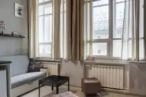 Двухуровневая однокомнатная квартира, Москва