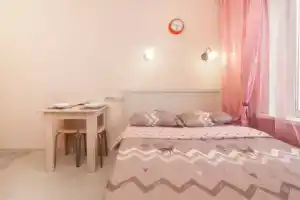 Студия, Москва