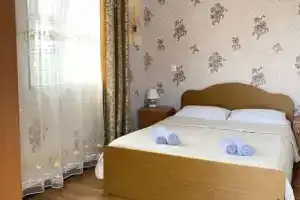 Комната, Гагра