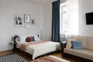 Двухкомнатная квартира, Москва