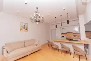 Трехкомнатная квартира, Кисловодск