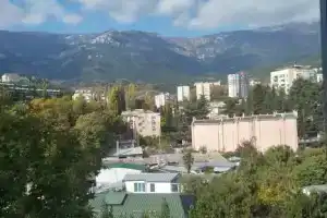 Однокомнатная квартира, Ялта
