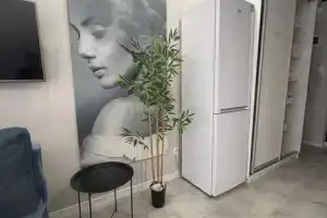 Студия, Адлер