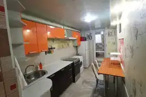 Трехкомнатная квартира, Феодосия