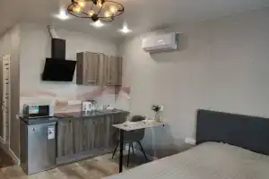 Студия, Москва