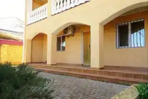 Коттедж, Прибрежное