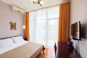 Комната, Алушта