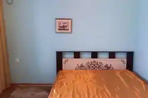 Комната, Воскресенский