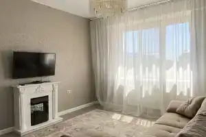 Трехкомнатная квартира, Каспийск