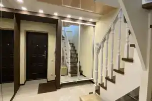 Двухуровневая двухкомнатная квартира, Петрозаводск