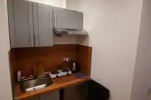 Студия, Москва