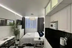Студия, Москва