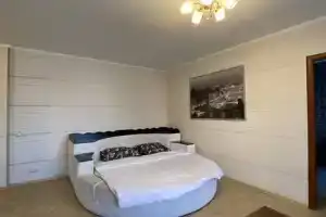 Двухкомнатная квартира, Москва