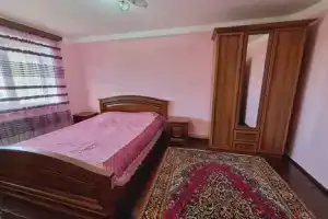 Трехкомнатная квартира, Дербент