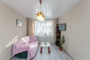 Двухкомнатная квартира, Артём