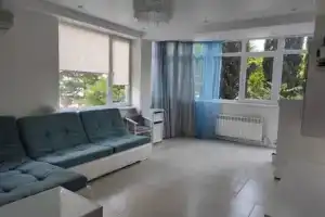 Студия, Алушта