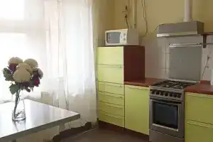 Трехкомнатная квартира, Якутск