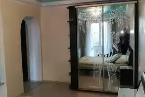 Однокомнатная квартира, Ялта