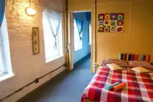 Студия, Владивосток
