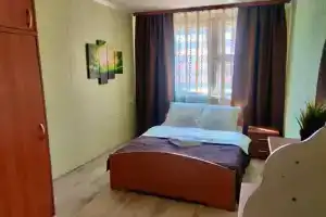 Двухкомнатная квартира, Удачный