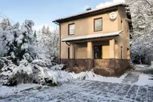 Двухэтажный коттедж, Петровское