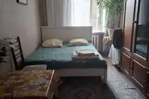 Комната, Москва