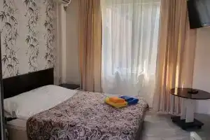 Комната, Адлер