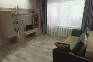 Однокомнатная квартира, Красный Сулин