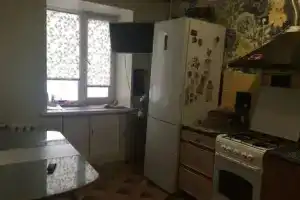 Трехкомнатная квартира, Ухта