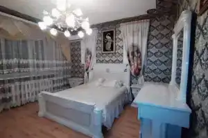 Трехкомнатная квартира, Орел