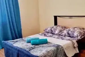Однокомнатная квартира, Энгельс