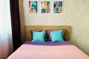 Студия, Яблоновский