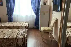 Комната, Гагра