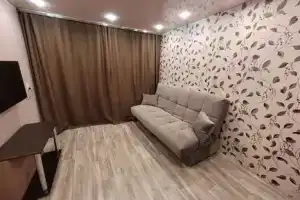Двухкомнатная квартира, Серов