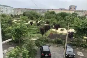 Трехкомнатная квартира, Дербент