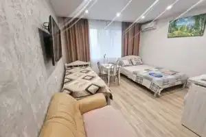 Студия, Москва