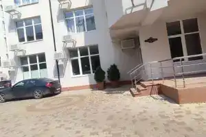 Студия, Ялта