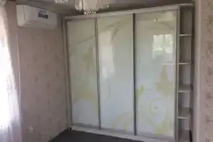 Однокомнатная квартира, Шахты