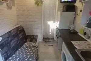 Студия, Ялта